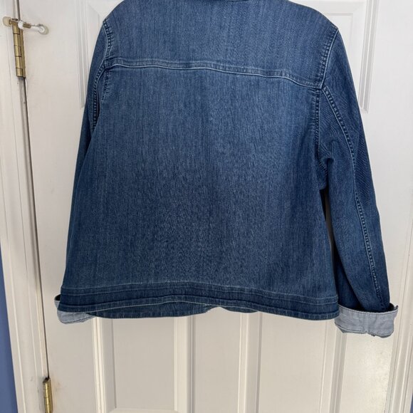 Denim Jacket w/Striped Cuff Sleeves - Picture 5 of 5